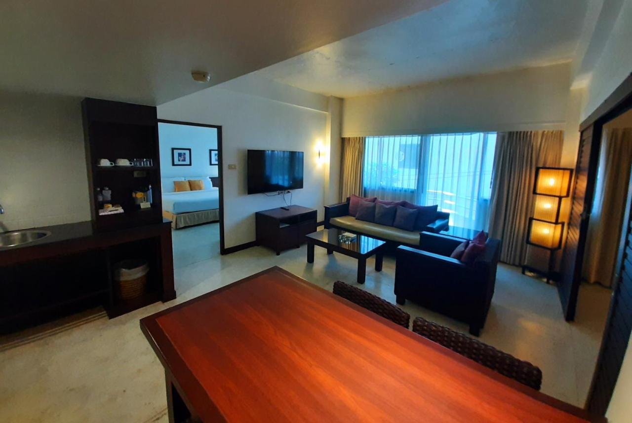 Grand Hotel Pattaya Exterior foto